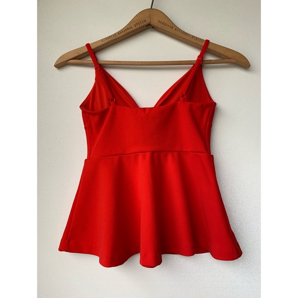 COPY - Small, H&M, low cut red dressy tank top 💋 - Picture 5 of 12